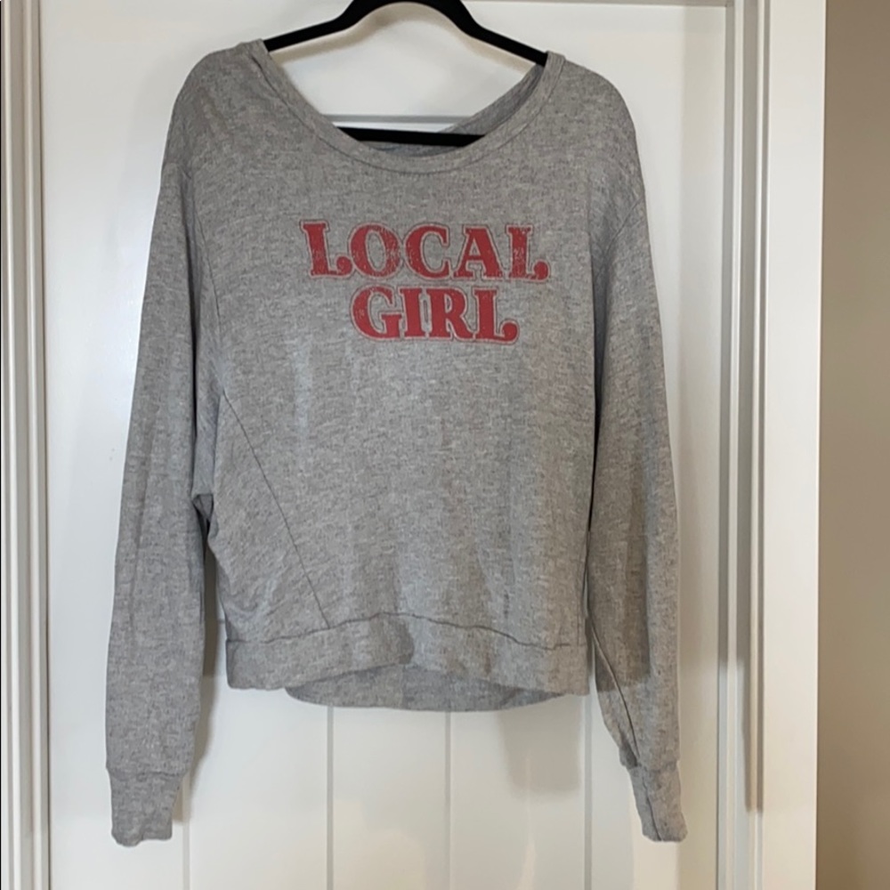 Sweatshirt